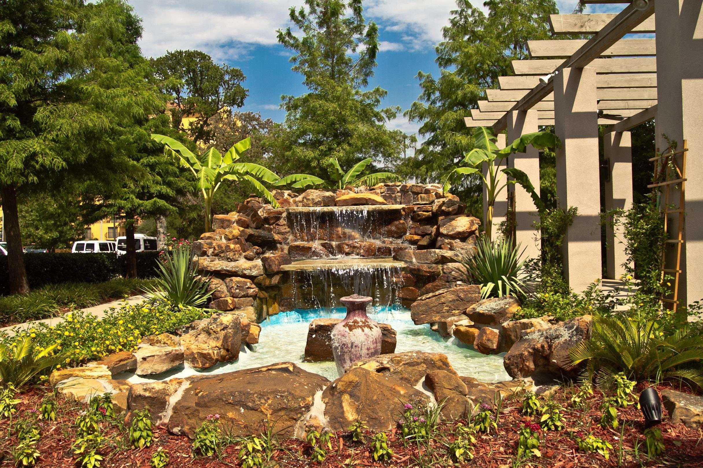 Hilton Garden Dfw Airport South Hotel 3*