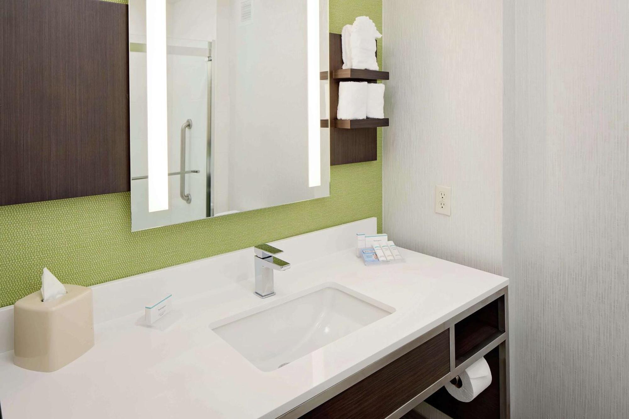 Hilton Garden Dfw Airport South Hotel